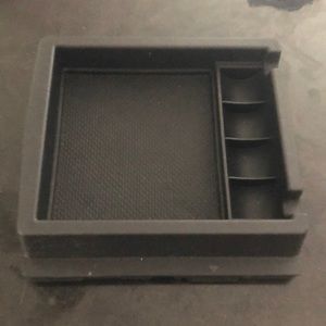 Subaru tray for coins and stuff part S22005770